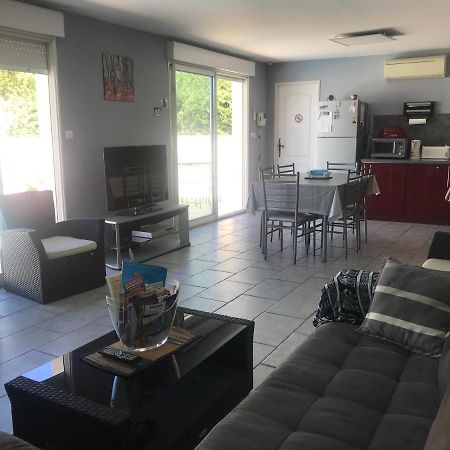 Apartamento Les Clématites Donzère Exterior foto